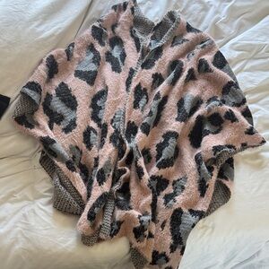 Pink Leopard Print Open Front Women's Sweater Wrap
